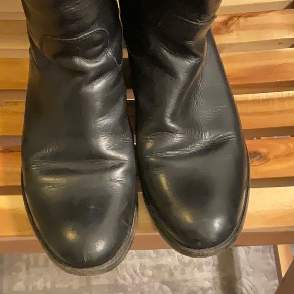 Frye Melissa Button Boot size 9 - Picture 5 of 13